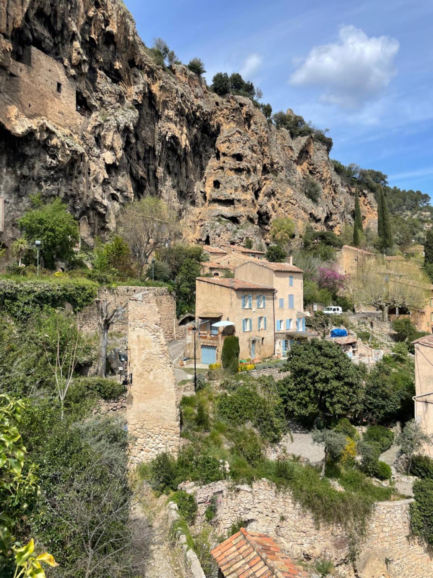 Cosy & Chill Appartements - Au Coeur Du Village De Cotignac, En Provence Exterior photo